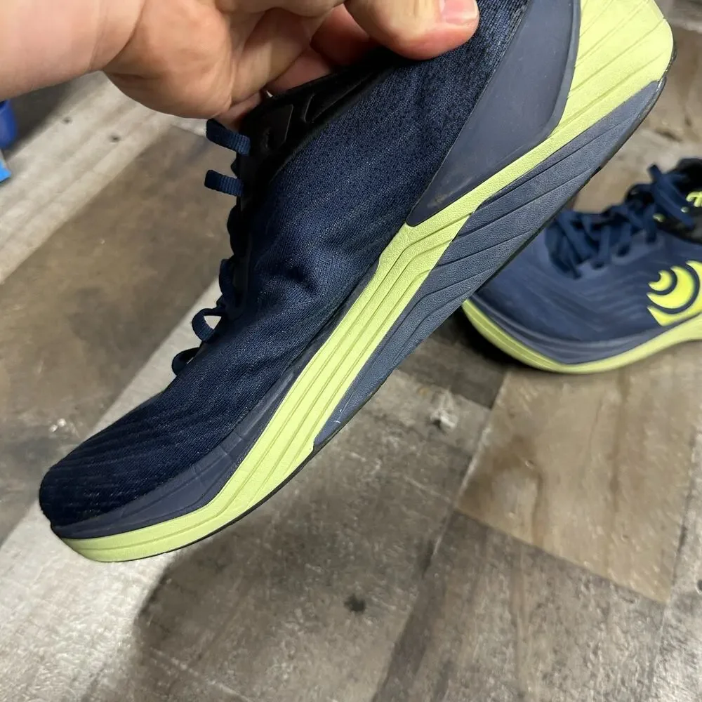 Topo Ultrafly 5 Running Shoes in Navy‎ Lime Men's Size 12 Sneakers